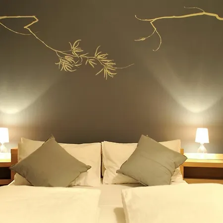 乌迪内住宿酒店