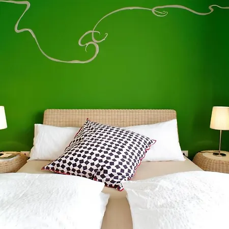 Stop & Sleep Ούντινε