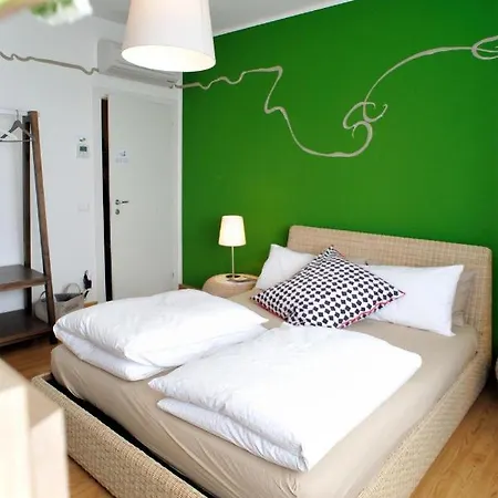 乌迪内住宿酒店 招待所 乌迪内