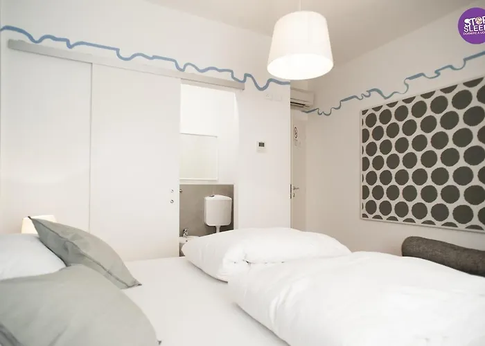 Guest house Stop & Sleep